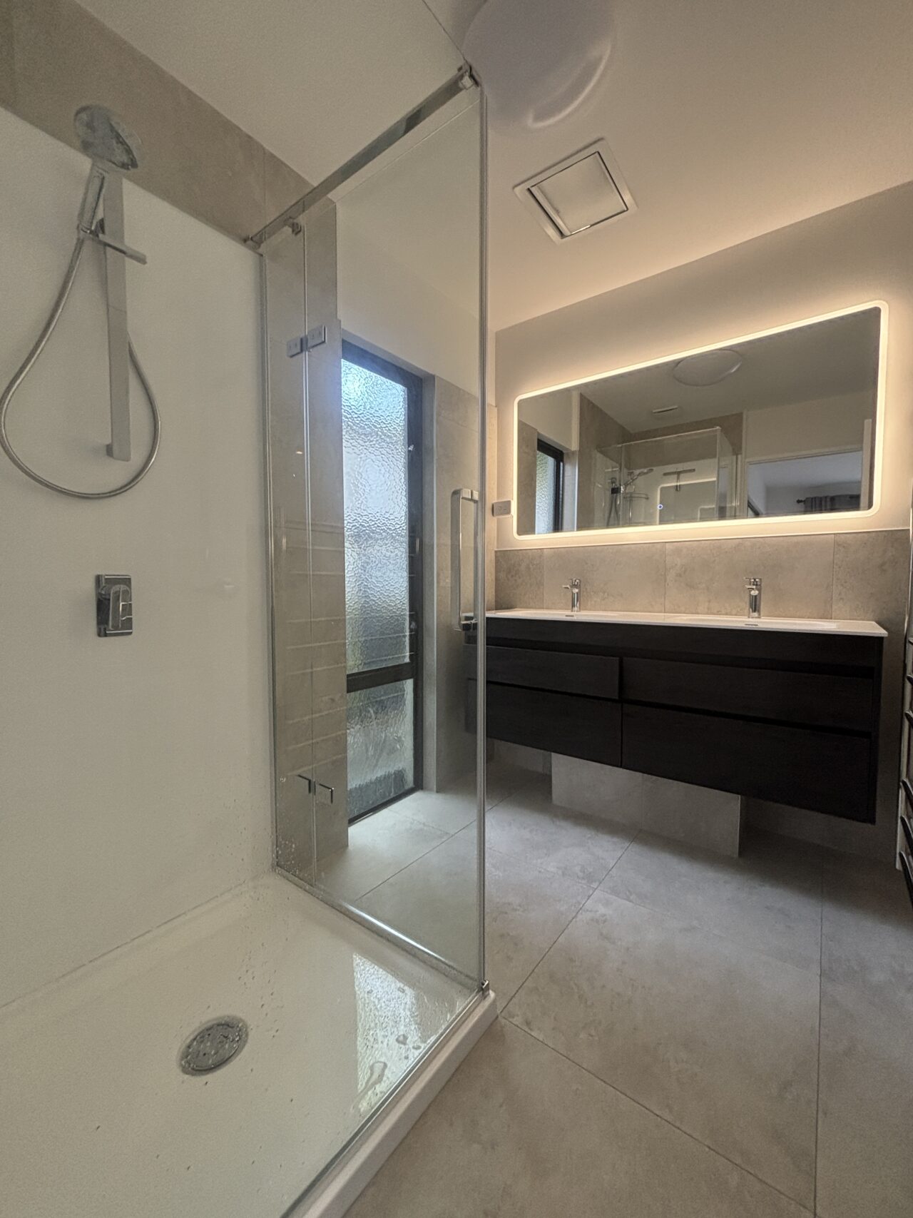 northpark 1980s bathroom